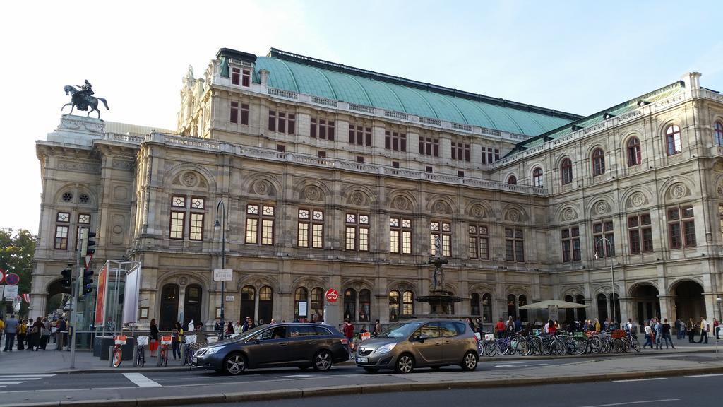 Goldfisch Apartment Hoher Markt Viena Exterior foto